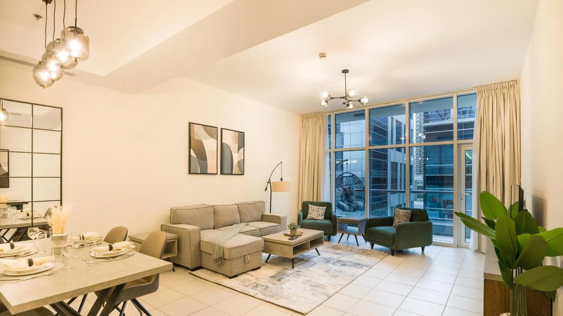 Easygo - Spacious Luxury1Br Apartment In Bay Square 9 Dubai